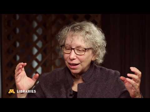 Video screenshot: Read This Book! — Great Kitchens and the Great Midwest