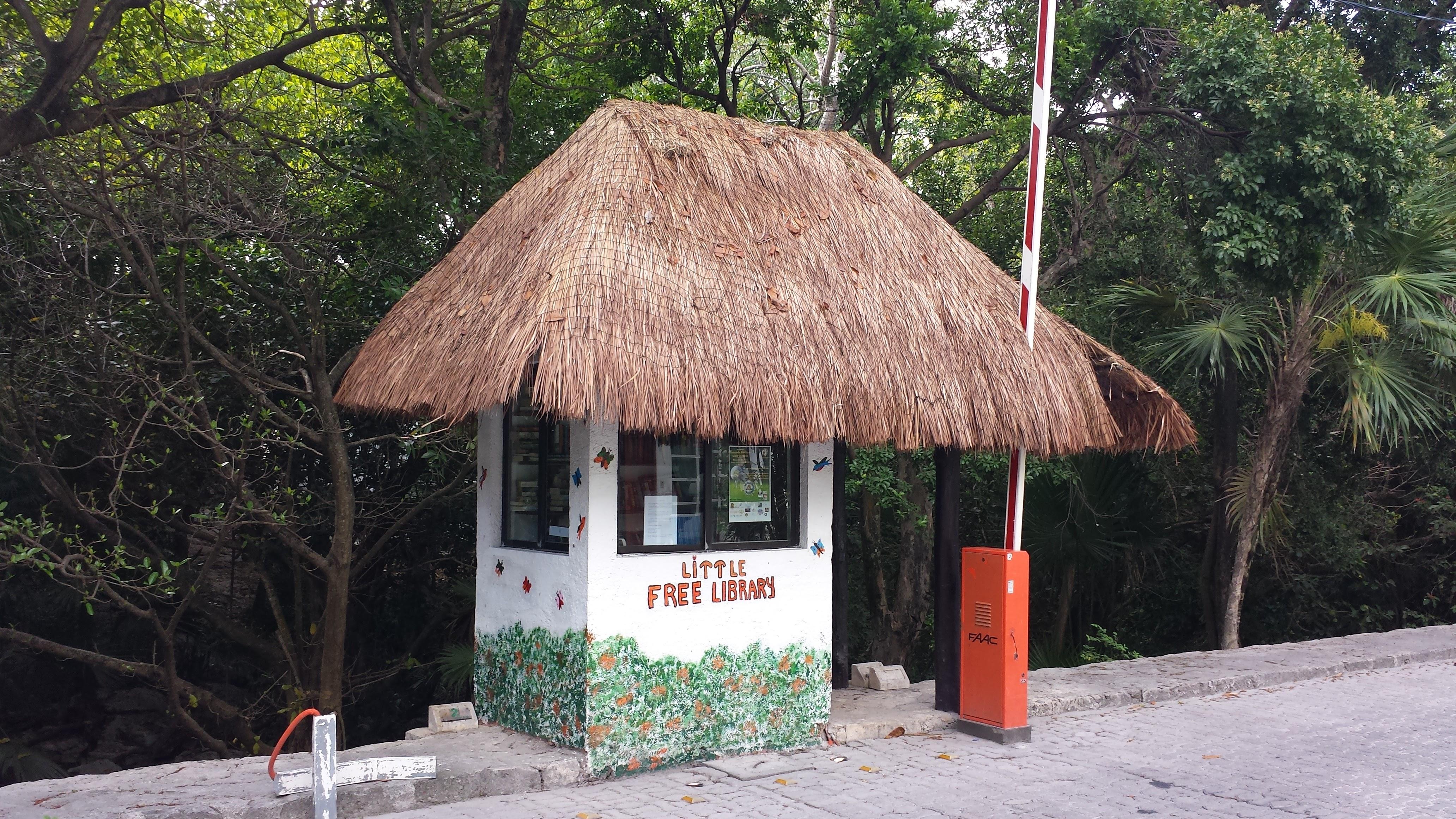 Little Free Library, Cancun.