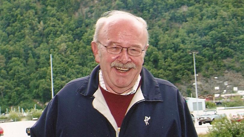 A photograph of a smiling Bill Asp.