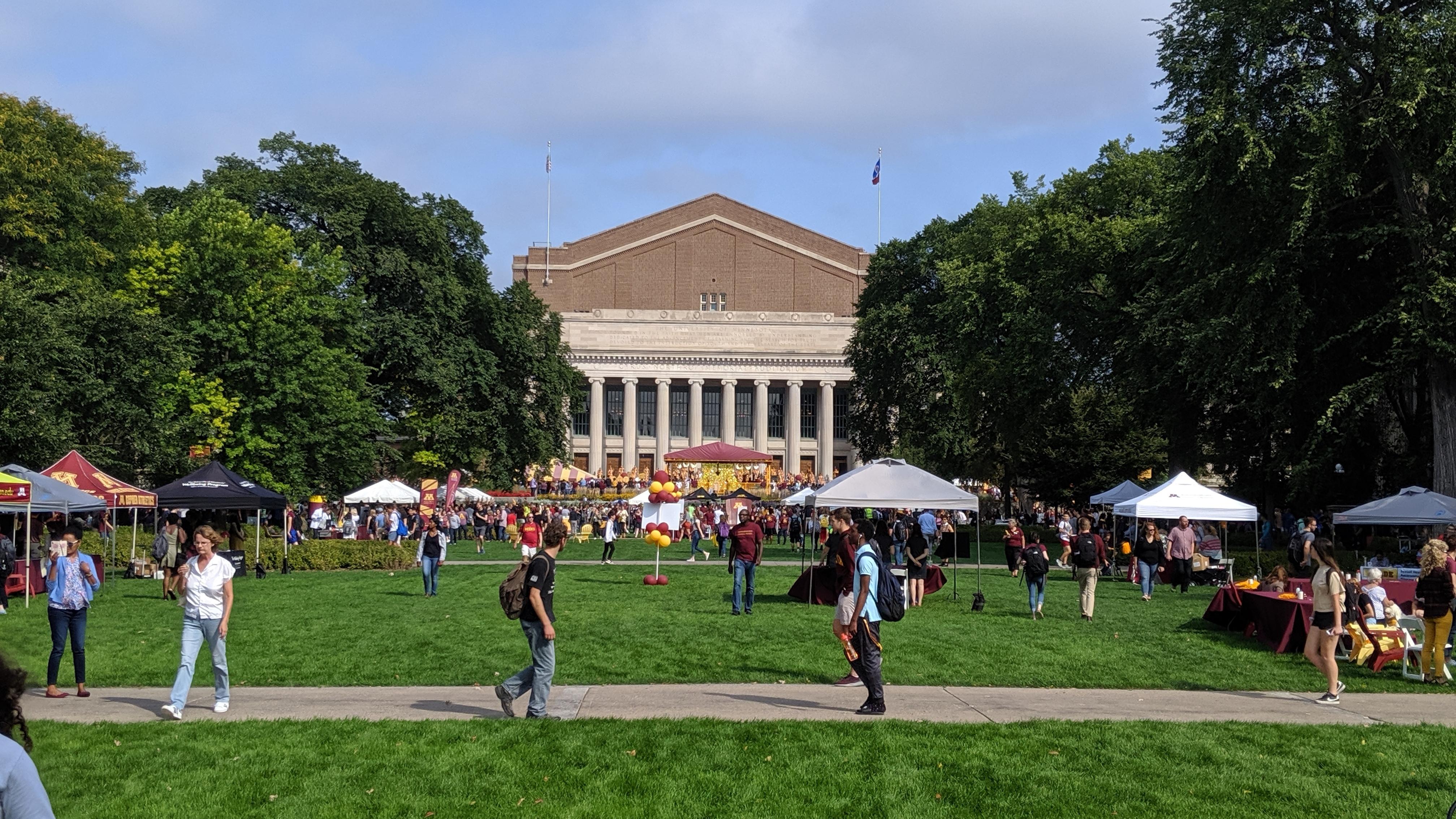 A photograph of the main quadrangle on the campus of the University of Minnesota Twin Cities.