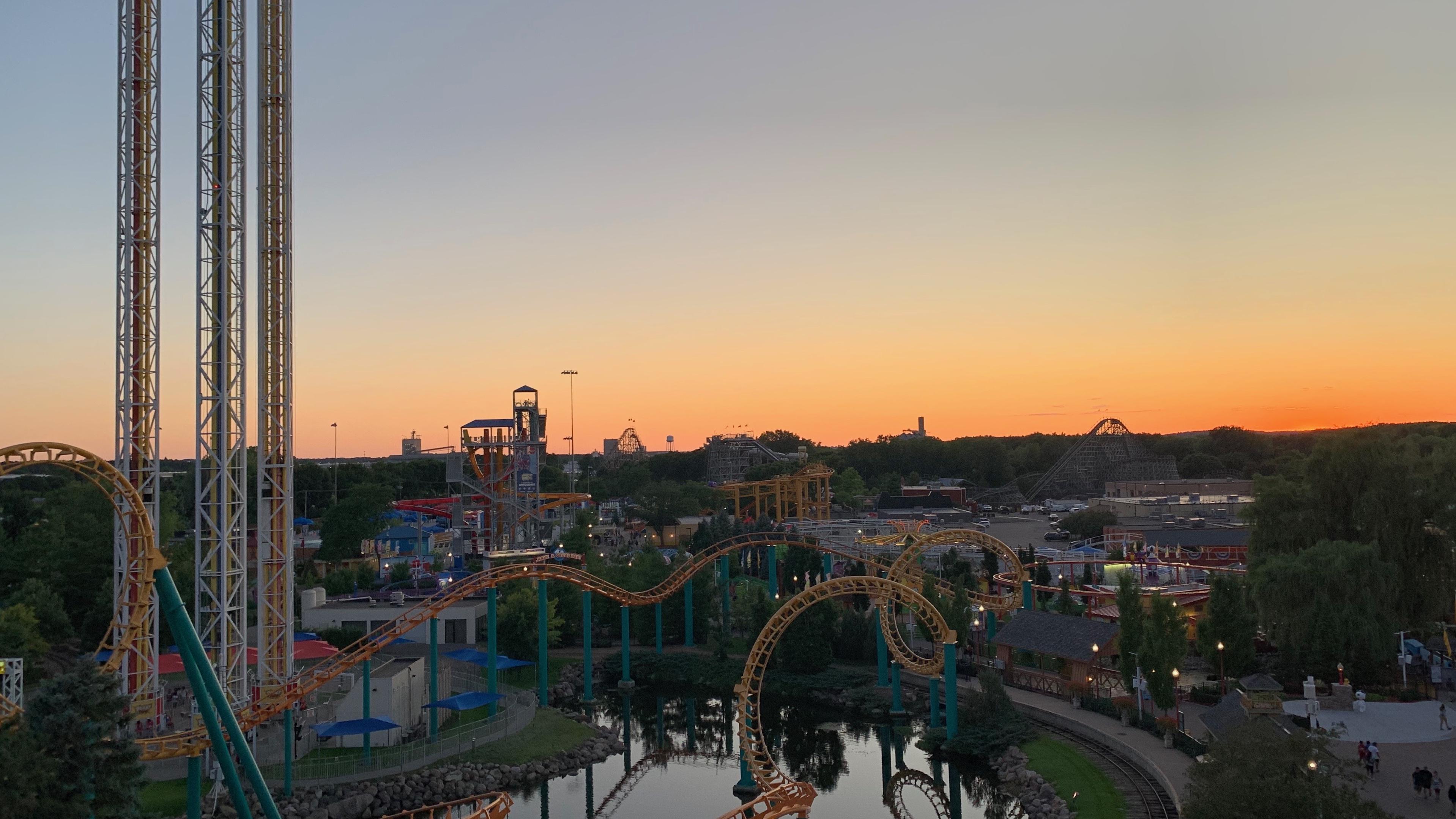 Photo of Sunset from the top of the Ferris Wheel at Valley Fair overlooking the theme park.
